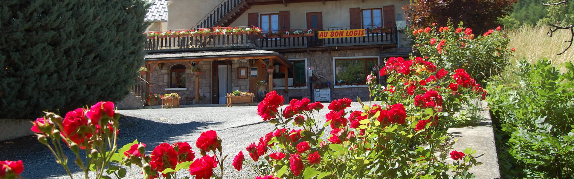 hôtel au bon logis risoul et ses fleurs